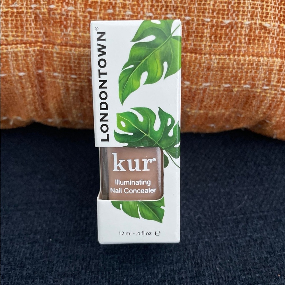 LONDONTOWN kur Illuminating Nail Concealer, Shimmery Nude Beige BARE BNIB .4 Oz